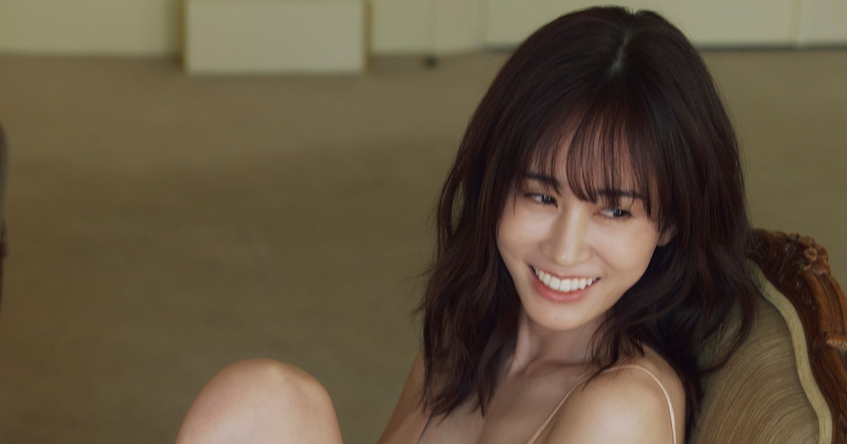 前田敦子、“最後の写真集”で繊細なランジェリーまとう - 映画ナタリー