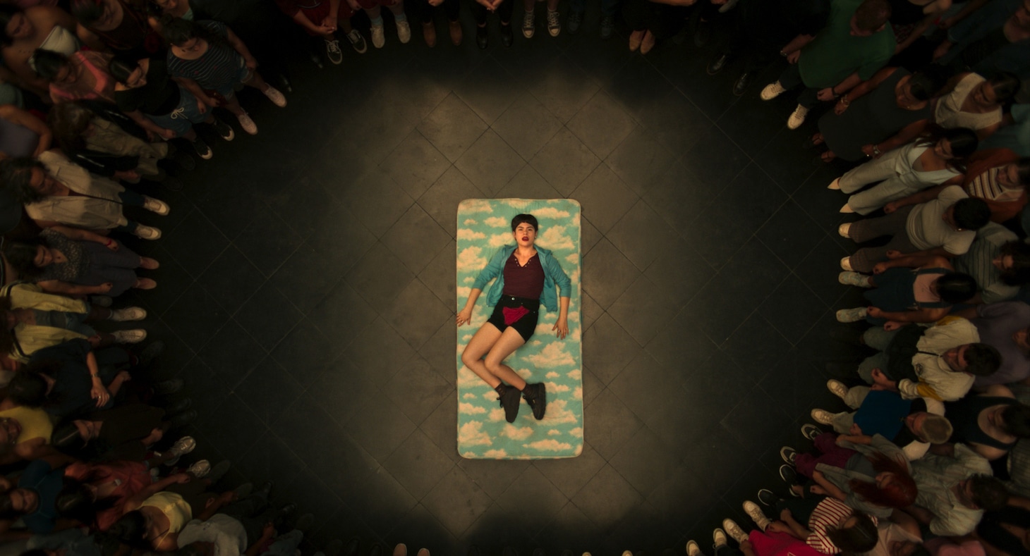 「波」場面写真