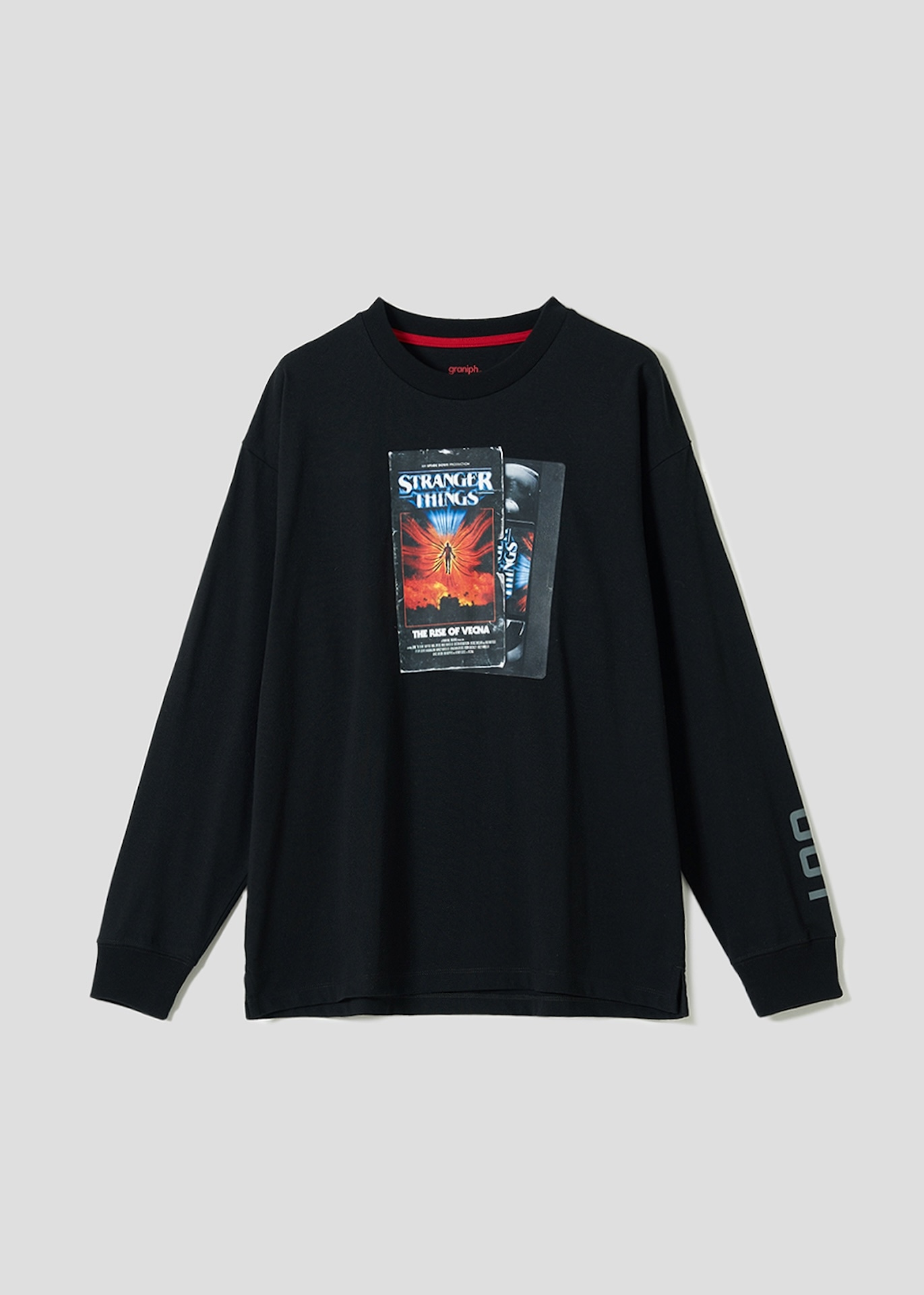 「ストレンジャー・シングス 未知の世界」ヴェクナ｜ルーズ長袖Tシャツ（表面デザイン / 税込4900円）