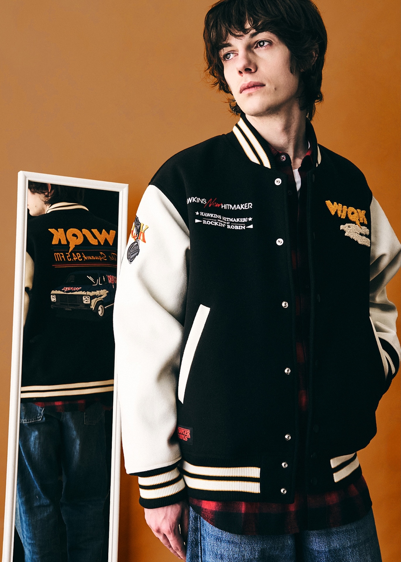 「ストレンジャー・シングス 未知の世界」The SQUAWK｜スタジャン（税込1万7000円）