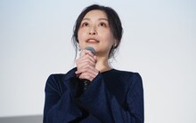 「金髪」舞台挨拶に登壇した内田慈