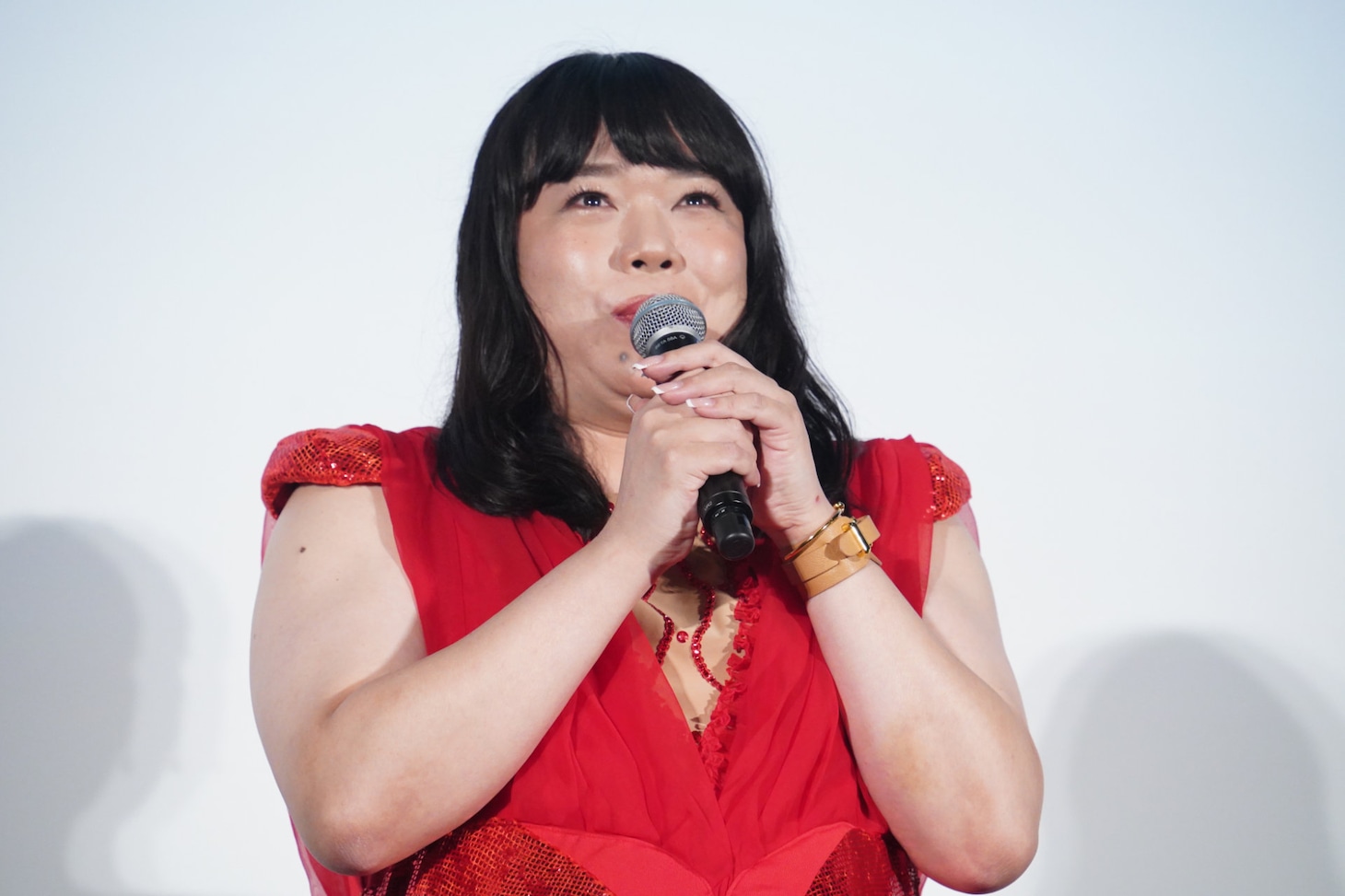 「ブルーボーイ事件」舞台挨拶に登壇したイズミ・セクシー