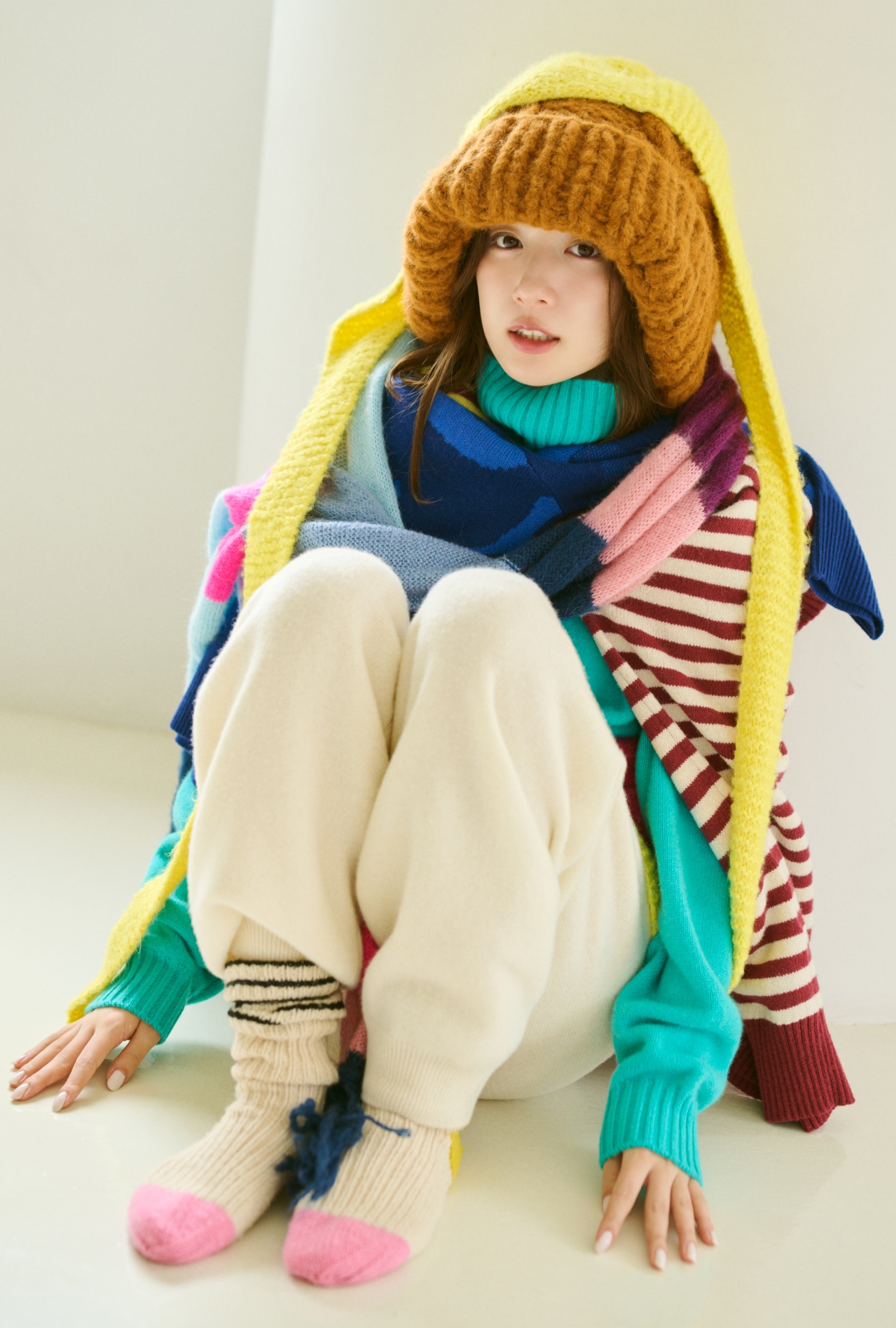 「永野芽郁オフィシャルカレンダー2026」特典のフォトカードイメージ（MAILIVIS）