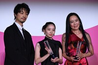 左から齊藤工、福地桃子、河瀨直美