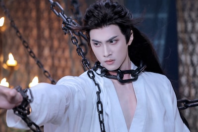 悲劇的な最期を迎えるはずだった皇子シアオ・シンホン（蕭星珩）。演じたのは中国ドラマ「東宮の花嫁～月夜に咲く、真実の愛～」のリン・ゼフイ （林澤輝）