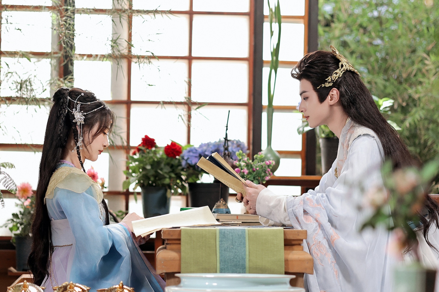 「明日なき皇子の救世主は運命のプリンセス」場面写真