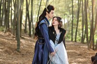 「明日なき皇子の救世主は運命のプリンセス」場面写真