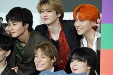 上段左からタクヤ、ユーキ、タカシ。下段左からアロハ、ハル