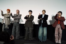 左からタカシ、シューヤ、マサヒロ、アロハ、ハル