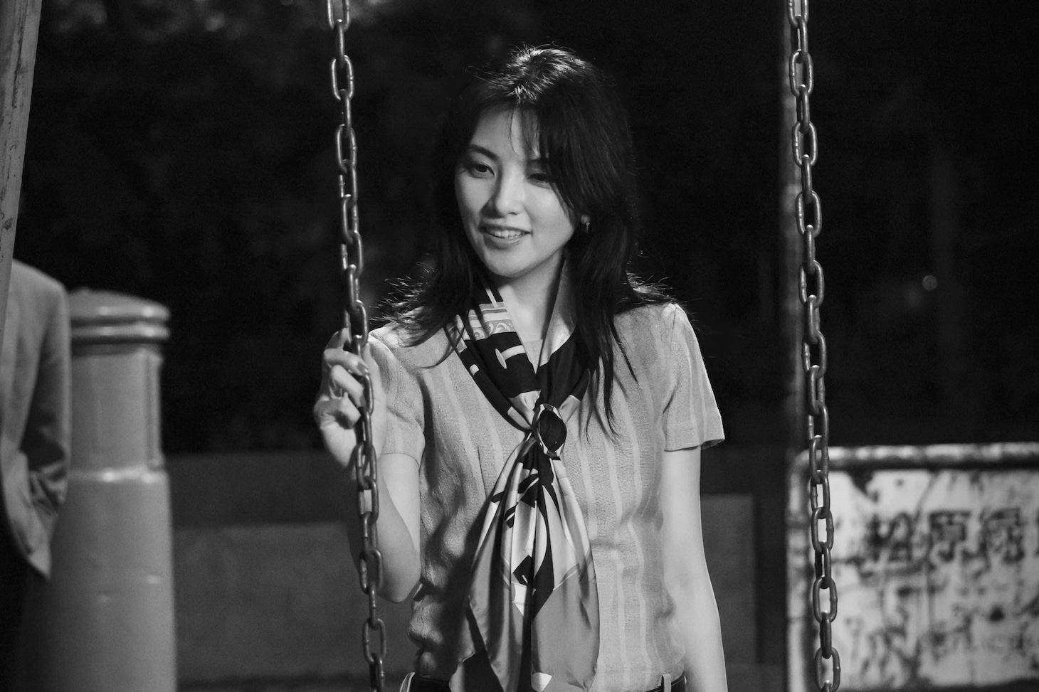 「星と月は天の穴」場面写真