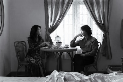 「星と月は天の穴」新場面写真