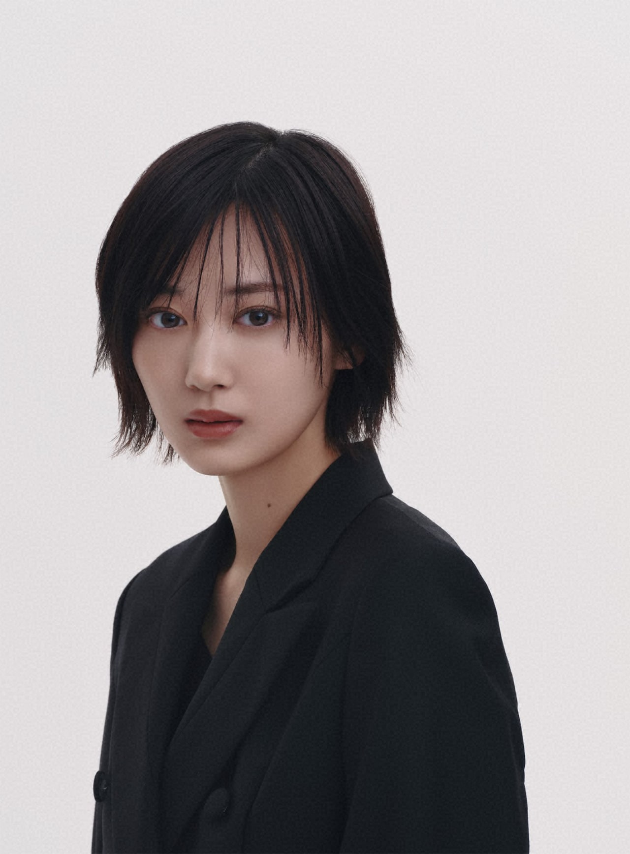 山下美月「アナザースカイ」でフランスへ、電車移動で美食を堪能