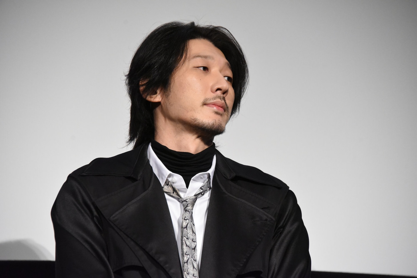 「おいしい給食 炎の修学旅行」大ヒット記念舞台挨拶に登壇した栄信