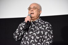 「おいしい給食 炎の修学旅行」大ヒット記念舞台挨拶に登壇した小堺一機