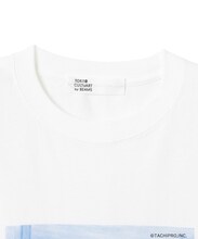 舘ひろしデビュー50周年記念ポップアップショップで販売される、TOKYO CULTUART by BEAMS（トーキョー カルチャート by ビームス）コラボTシャツ（サイズ：M、L、XL、XXL / 税込1万4300円）