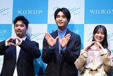 左から千葉雄大、中沢元紀、小坂菜緒