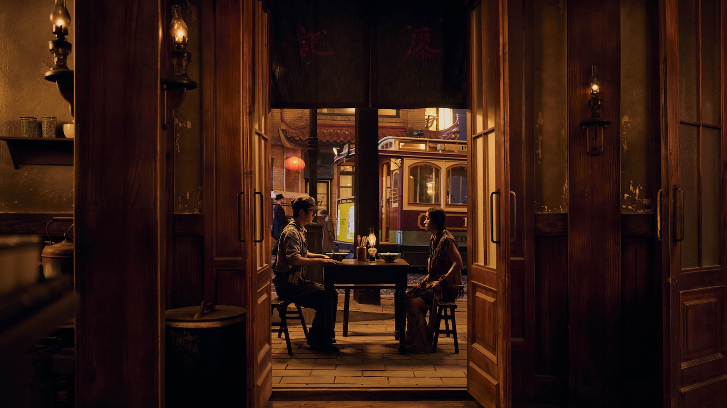 「唐人街探偵 1900」場面写真