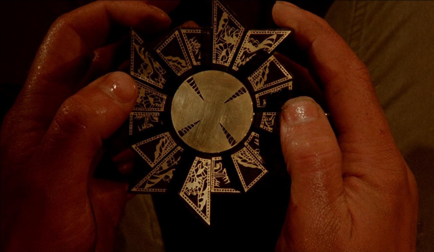 「ヘル・レイザー（4K）」場面写真 ©1987 New World Pictures. All Rights Reserved.