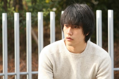 「人のセックスを笑うな」場面写真。松山ケンイチ演じるみるめ