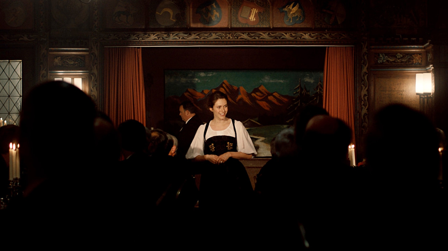 「役者になったスパイ」場面写真