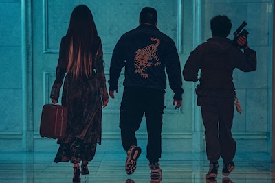 「悪魔祓い株式会社」新場面写真