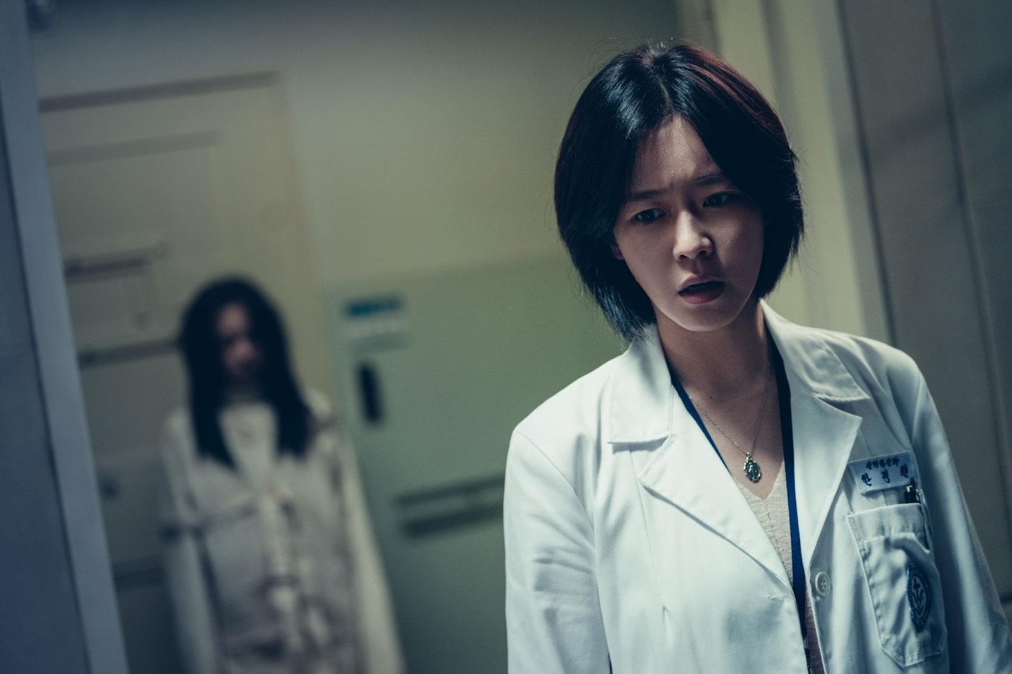 「悪魔祓い株式会社」新場面写真