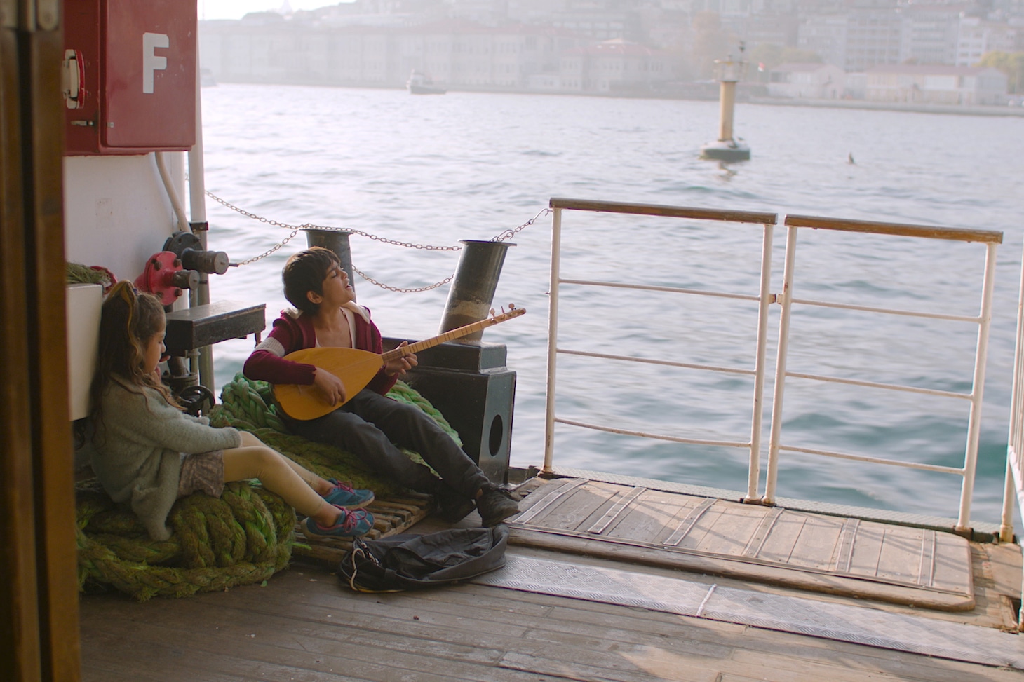 「CROSSING 心の交差点」場面写真