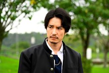 ドラマ「家庭教師の岸騎士です。」場面写真。宮澤佑演じる裕貴