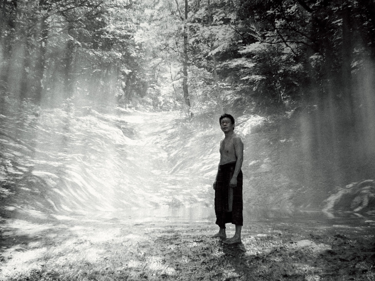 「黒の牛」場面写真