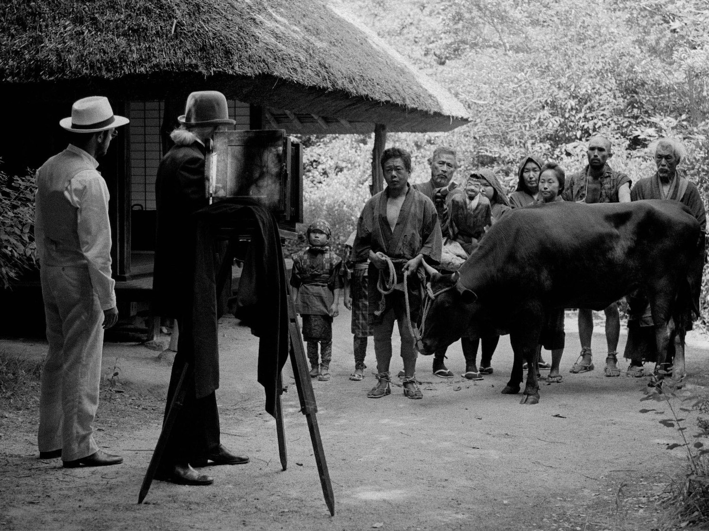 「黒の牛」場面写真