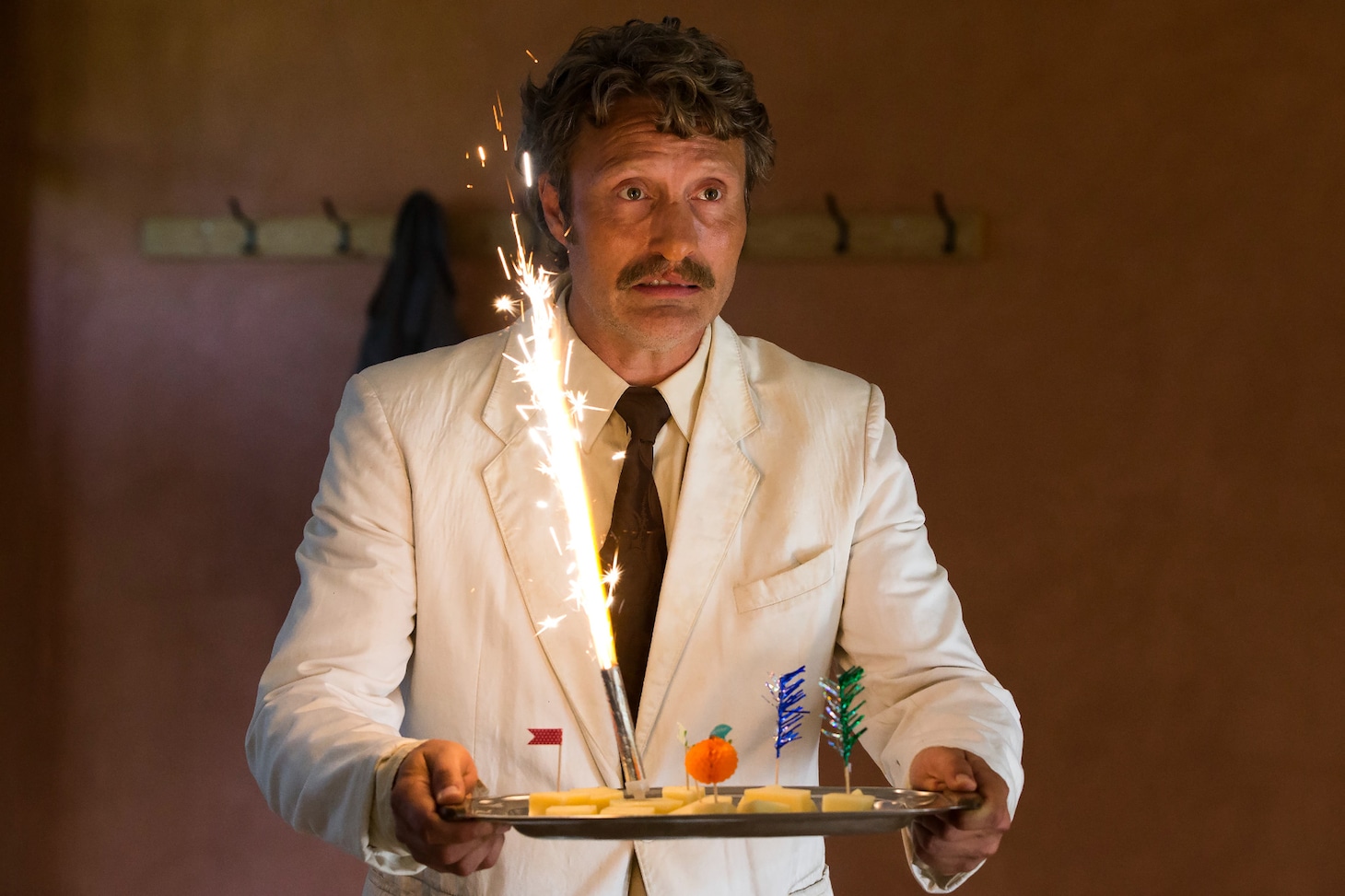 「メン＆チキン」新場面写真