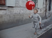 「赤い風船 4K」新場面写真 ©Copyright Films Montsouris 1956