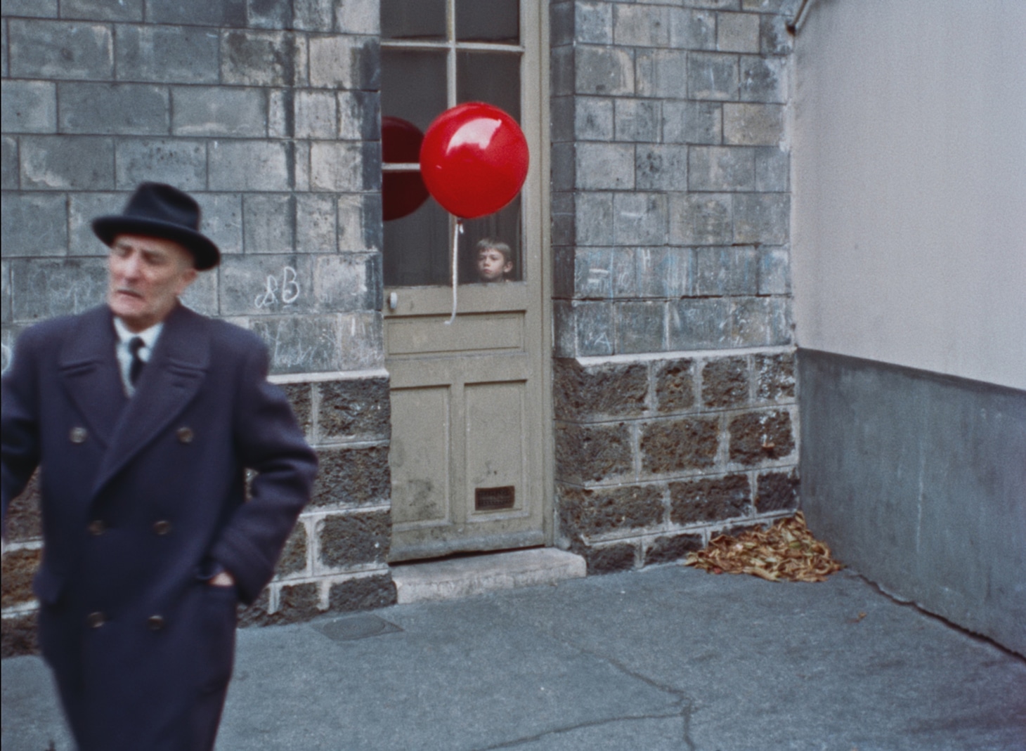 「赤い風船 4K」新場面写真 ©Copyright Films Montsouris 1956