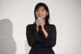 「平場の月」初日舞台挨拶に登壇した一色香澄