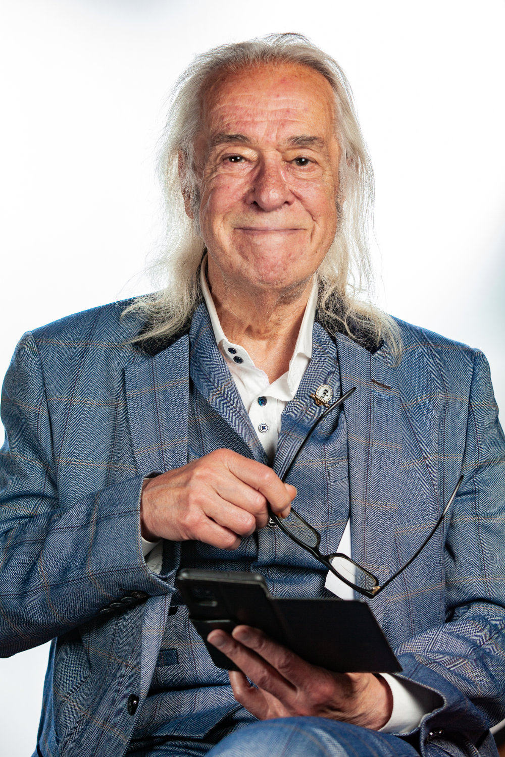 「夢と創造の果てに ジョン・レノン最後の詩」に出演した、Apple MusicのCEOトニー・ブラムウェル