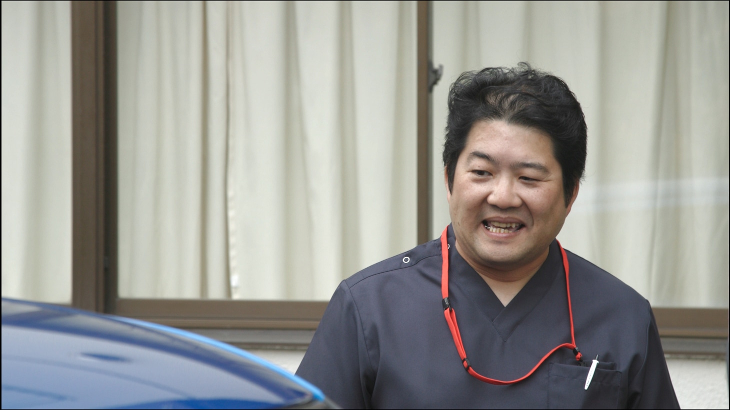 映画「おててつないで」場面写真