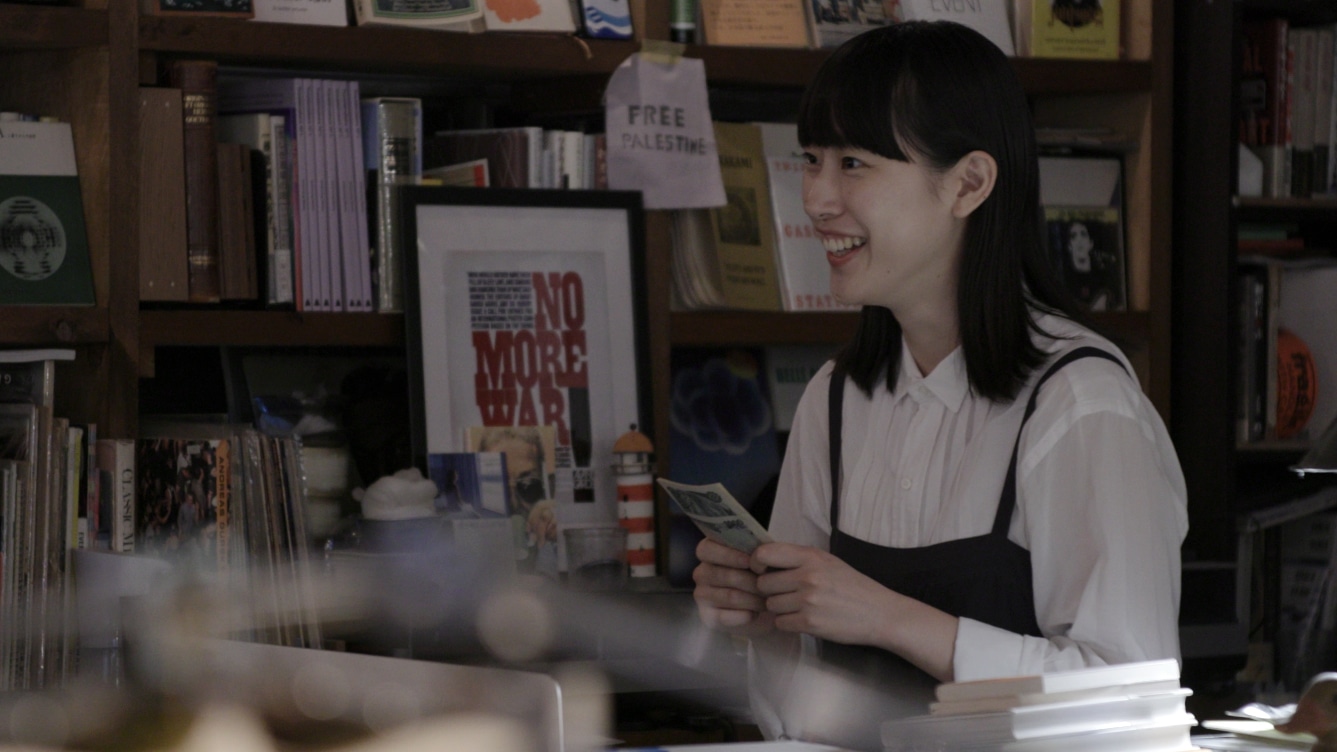 映画「おててつないで」場面写真