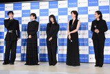 「連続ドラマＷ シャドウワーク」完成報告会の様子。「正直めちゃめちゃビビっちゃった」と話す川西拓実（左端）と、彼の言葉に和む共演者一同
