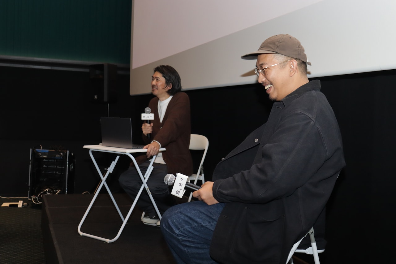 左から斉藤陽一郎、三宅唱