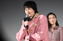 ABEMAオリジナルドラマ「スキャンダルイブ」配信直前プレミアイベントに登壇した栁俊太郎