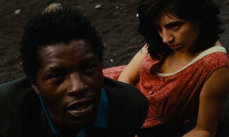 「溶岩の家」場面写真