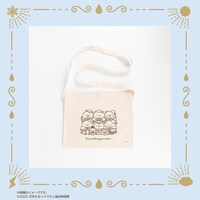 「映画 すみっコぐらし 空の王国とふたりのコ」サコッシュ（税込2420円）