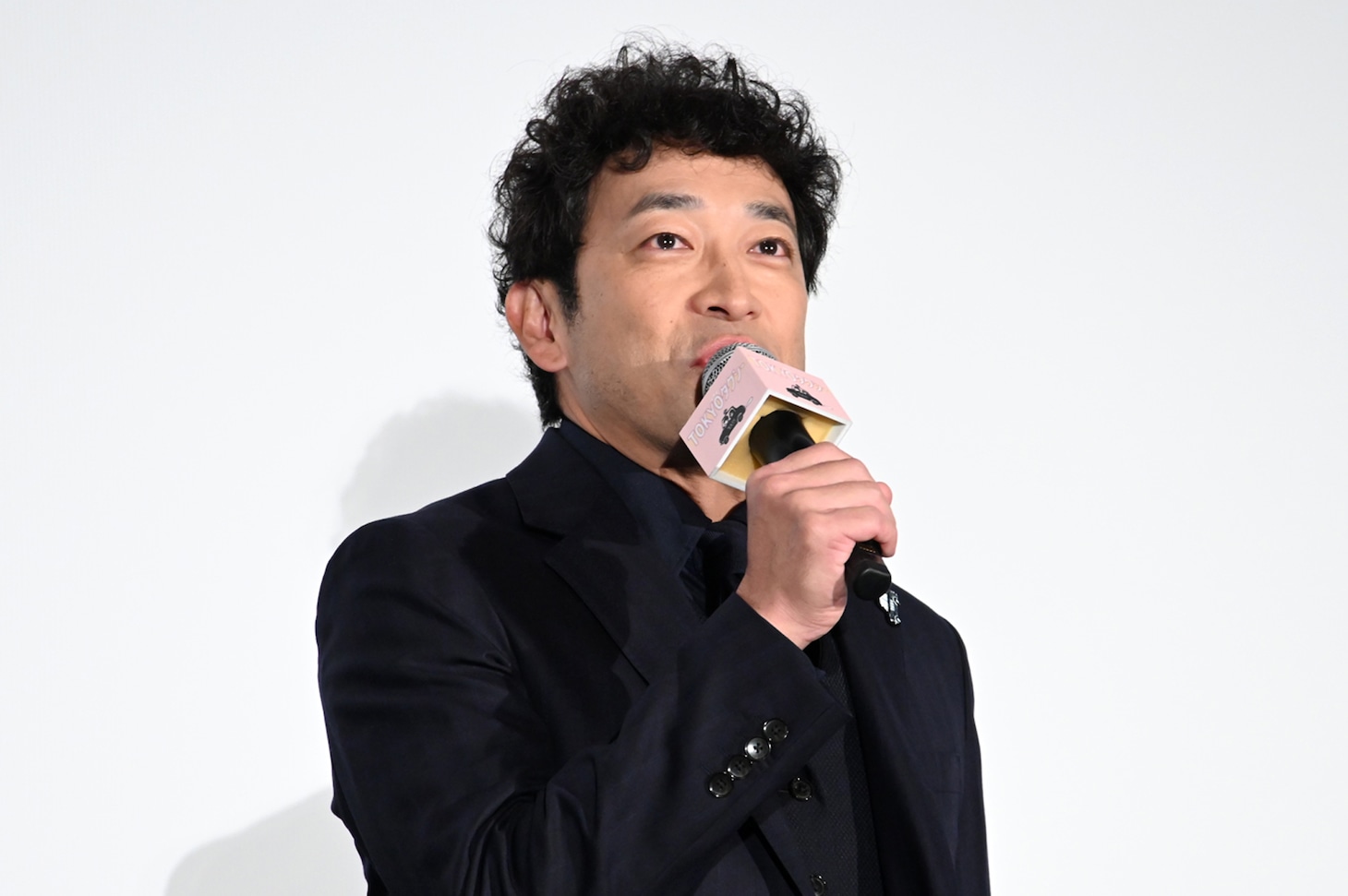 映画「TOKYOタクシー」初日舞台挨拶に登壇した迫田孝也
