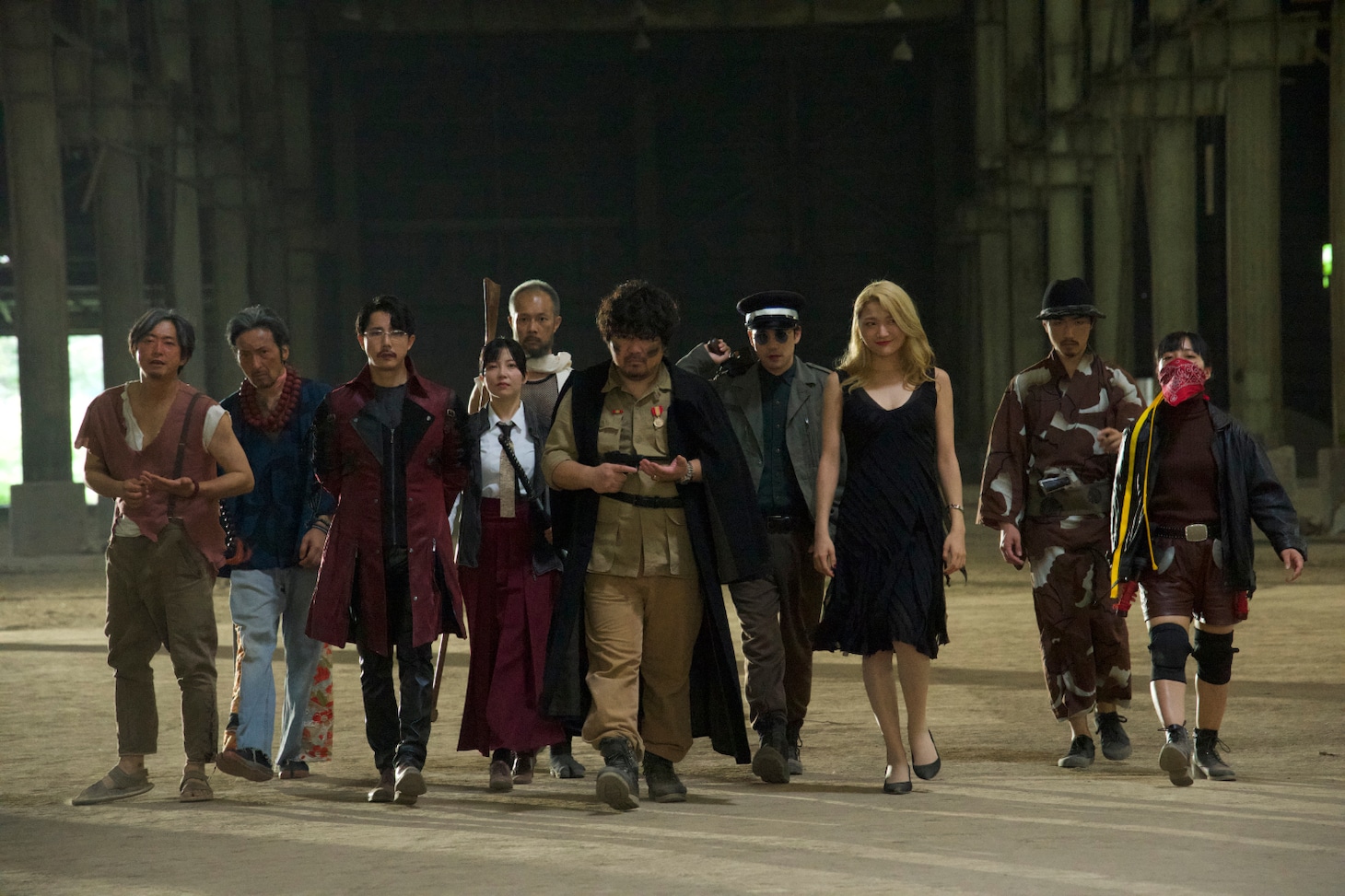 「どうしようもない10人」場面写真