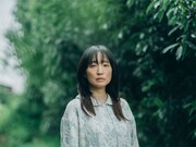 「架空の犬と嘘をつく猫」キャラクター写真（雪乃 / 安藤裕子）