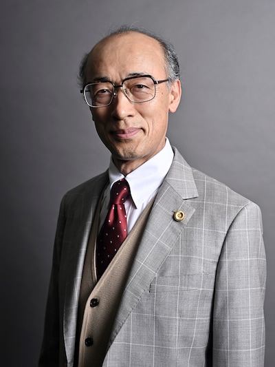 海江田勇役の酒向芳