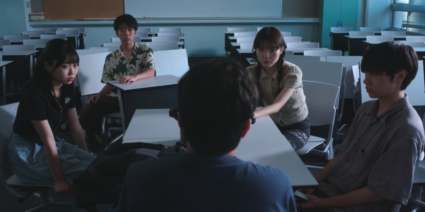 「よそ者の会（2025年）」場面写真