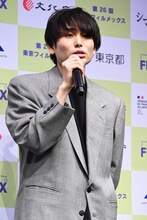 内山拓也