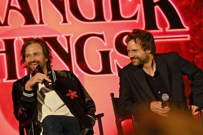 左からマット・ダファー、ロス・ダファー