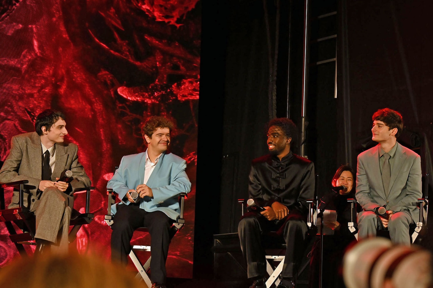 左からフィン・ヴォルフハルト、ゲイテン・マタラッツォ、ケイレブ・マクラフリン、ノア・シュナップ